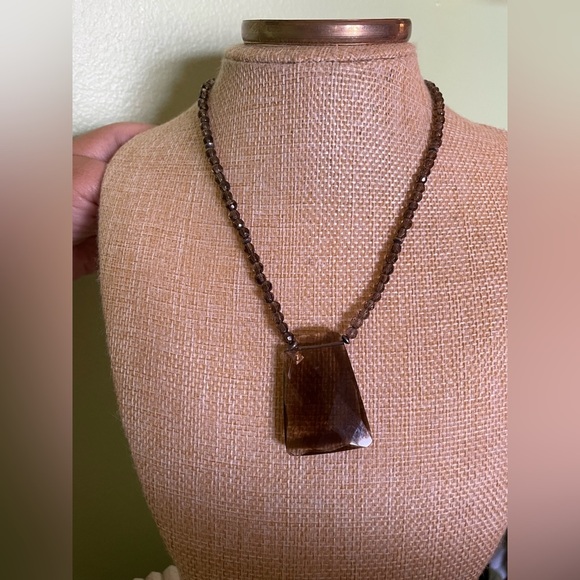 Brown Pendant Necklace and Bracelet Set - Picture 6 of 10